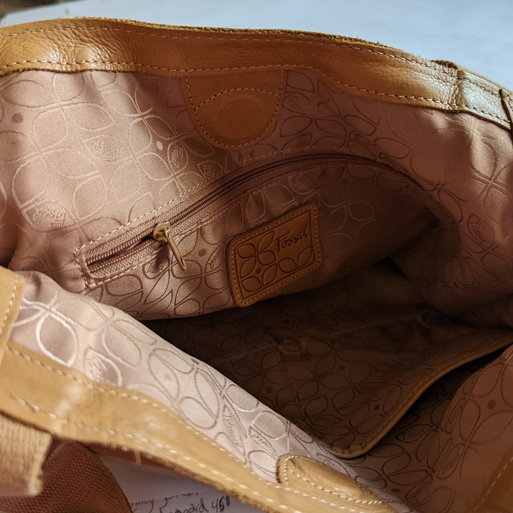 Purse - Picture 2 of 2